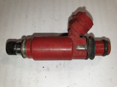 bontott Motor, motorikus alkatrész--->Porlasztó SUZUKI BALENO TAS00021708 raktárazonosítóval